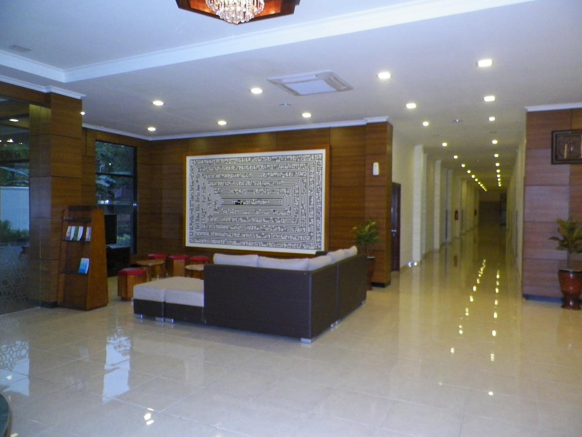 Multazam Hotel Solo Surakarta (Solo) Exterior foto